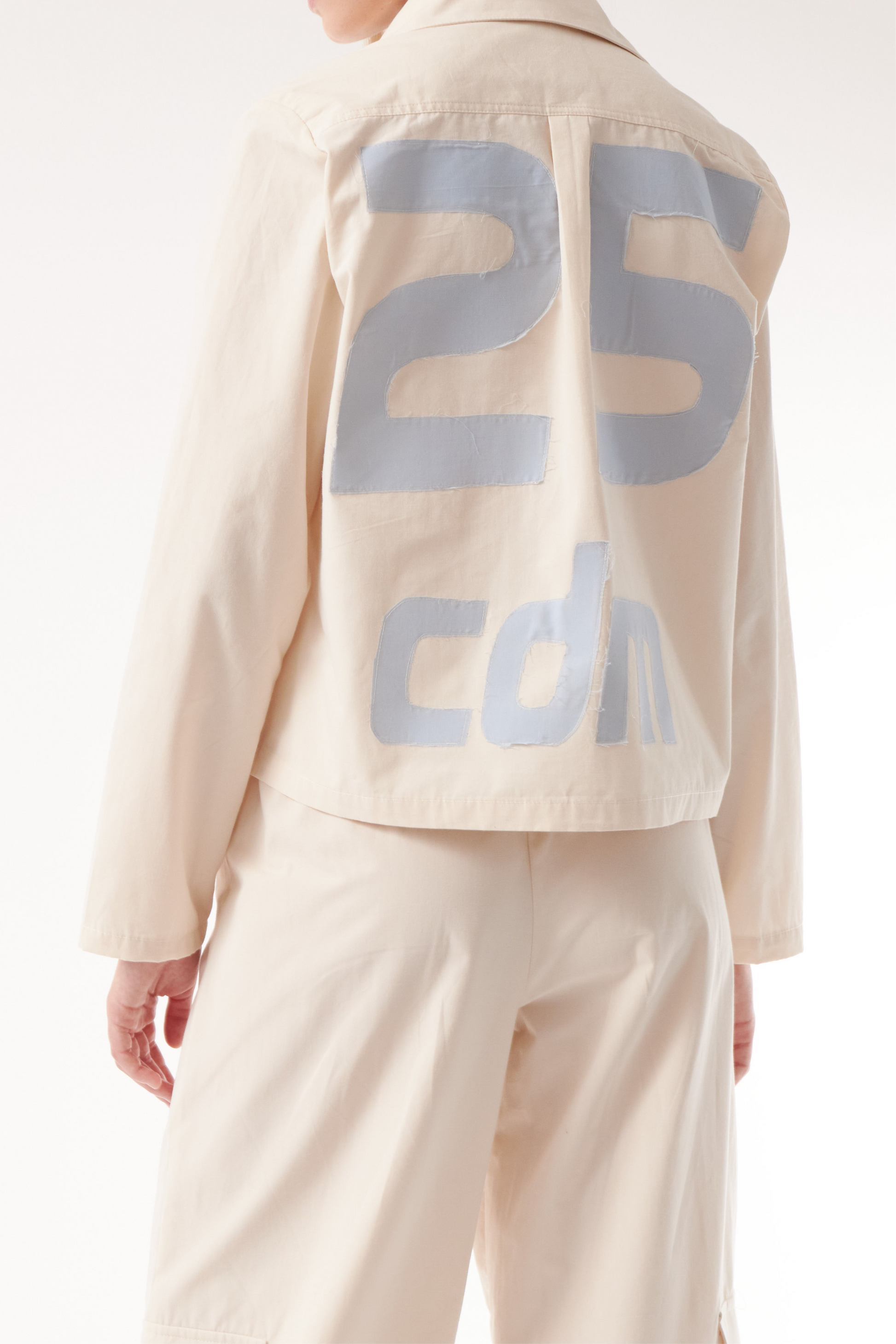 25 Long-Sleeve Shirt