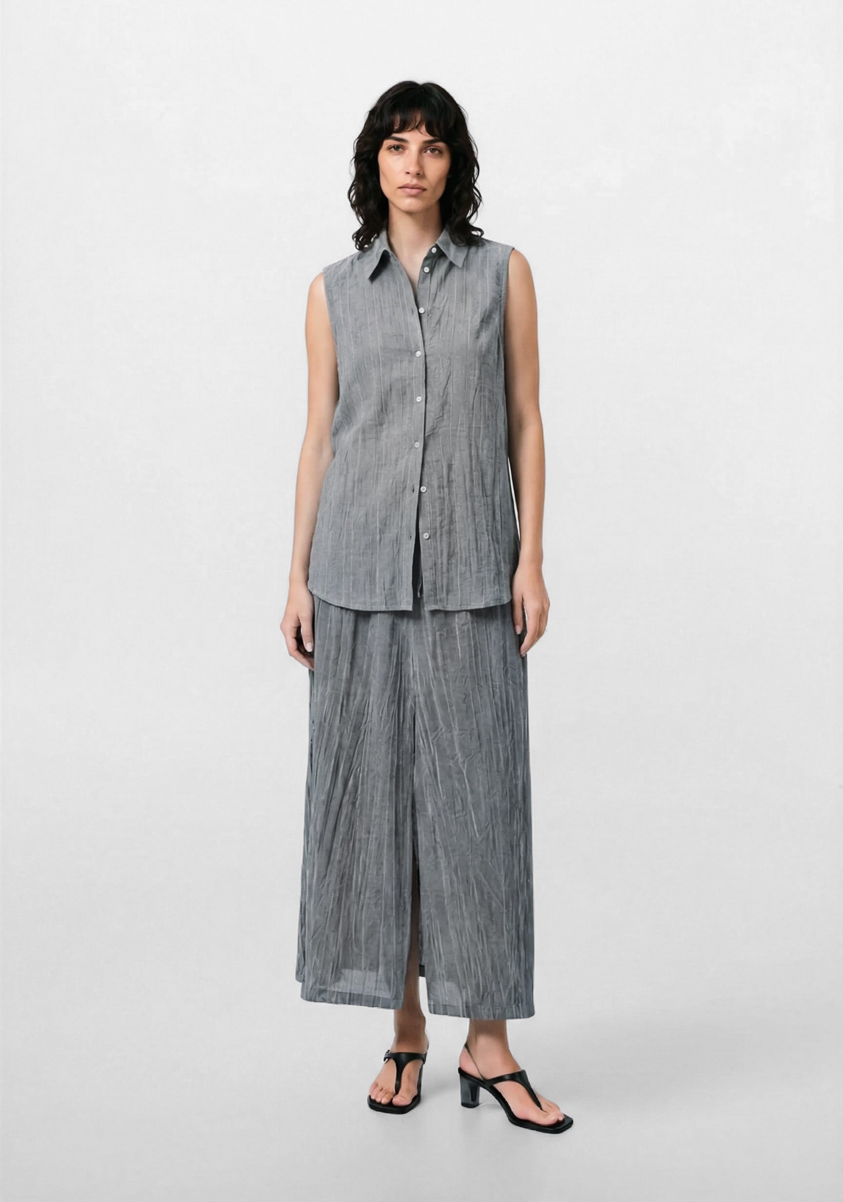Sleeveless Shirt – Gray Textured Viscose